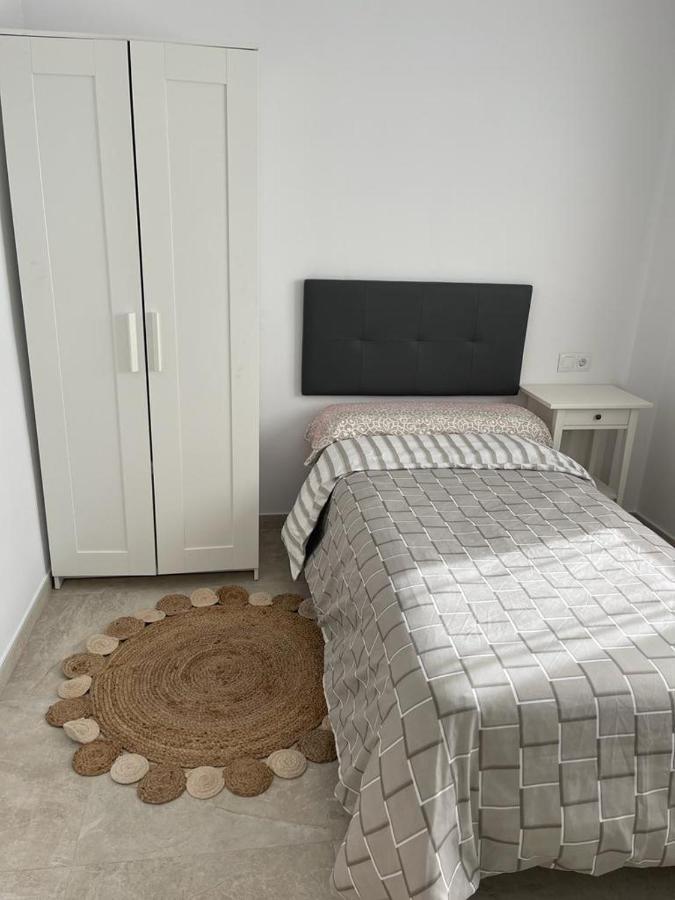 Huelin Playa Apartment มาลากา ภายนอก รูปภาพ